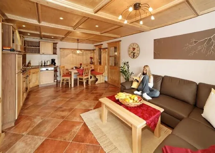 Wenzlhof Фермерский дом *